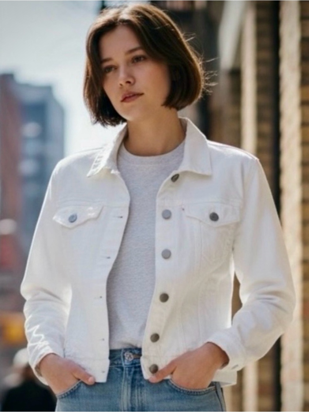 GAP White Denim Jacket Small Classic Trucker Button Front Jean